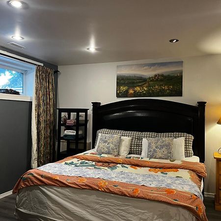 Hidden Valley New Basement Suite With Private Bathroom! YYC Exteriér fotografie