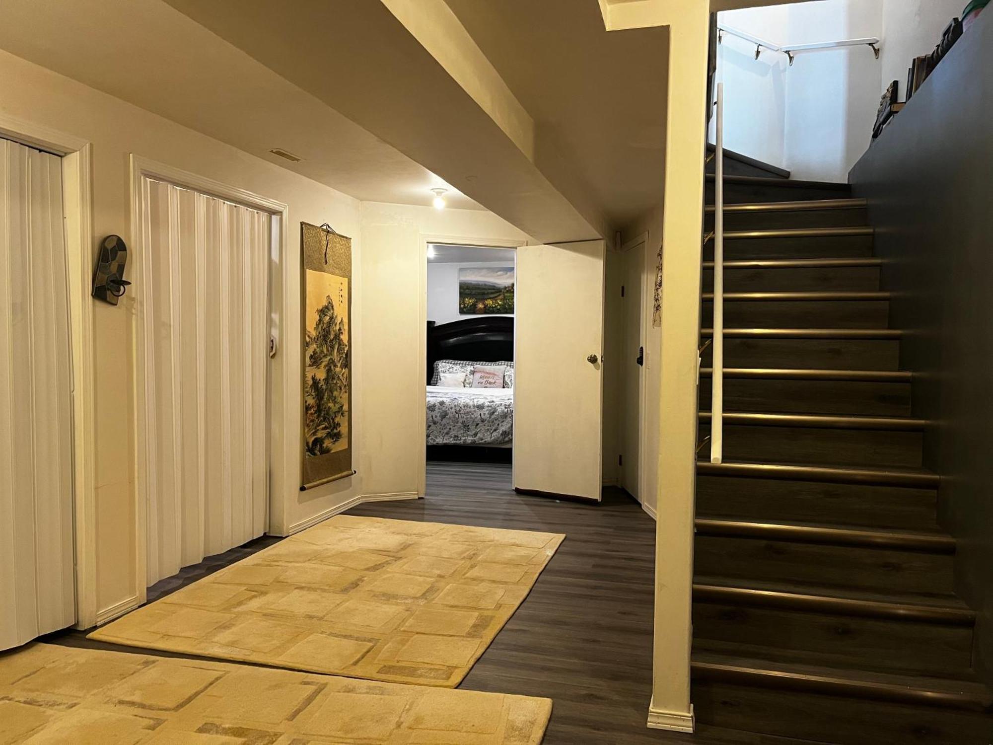 Hidden Valley New Basement Suite With Private Bathroom! YYC Exteriér fotografie