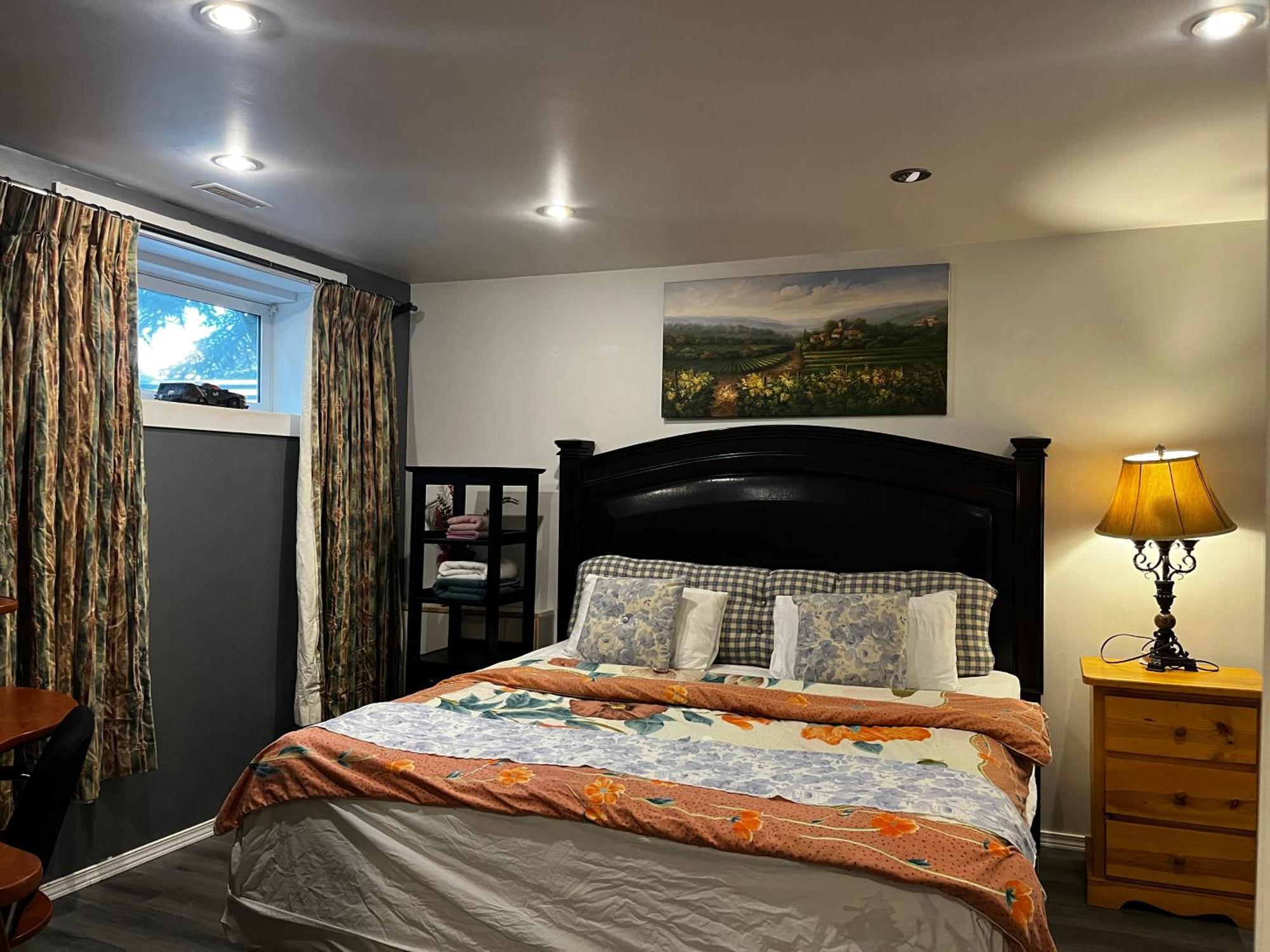 Hidden Valley New Basement Suite With Private Bathroom! YYC Exteriér fotografie